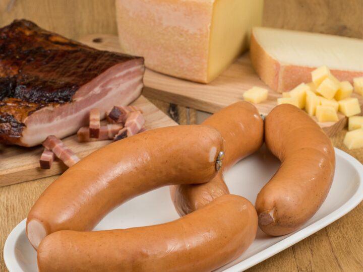1. August-Cervelat Toggenburger mit Stockbergspeck/Alpkäse Stockberg Würfeli  St/ 160g